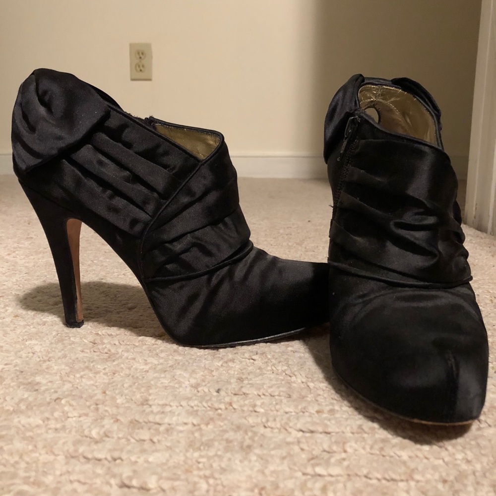 Steve Madden NTRIGUE